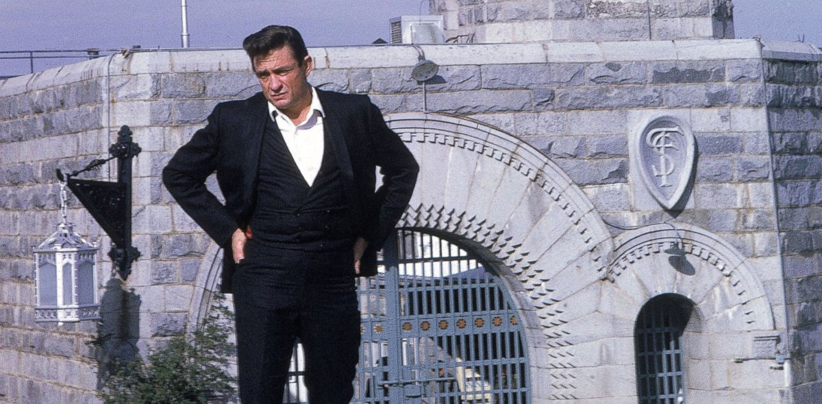 Johnny Cash outside Folsom Prison